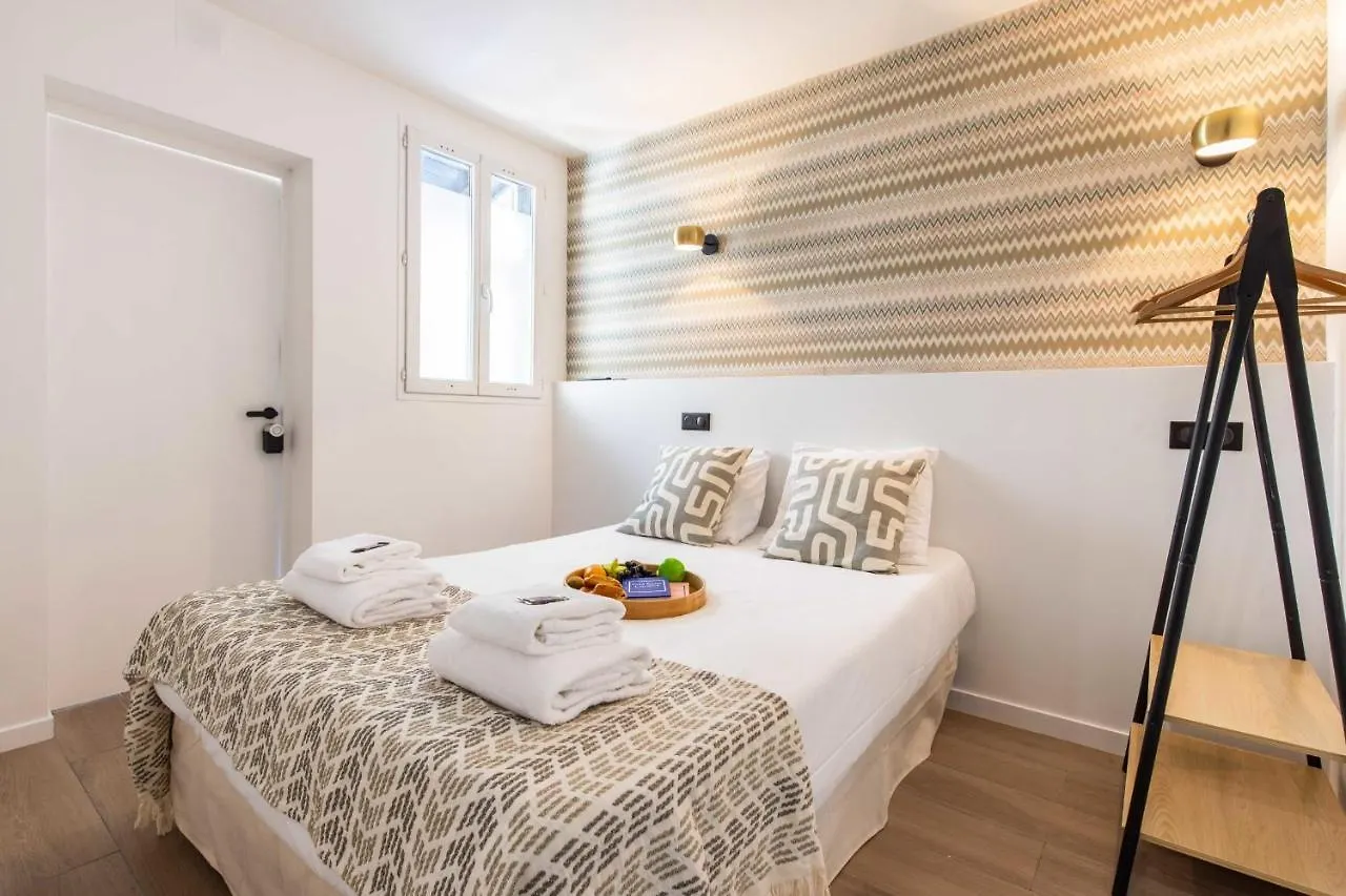 بيت للعطل باريس Cosy Bedroom - Tour Eiffel Champs De Mars 17B
